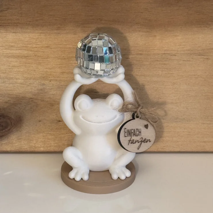 Frosch mit Disco-Kugel